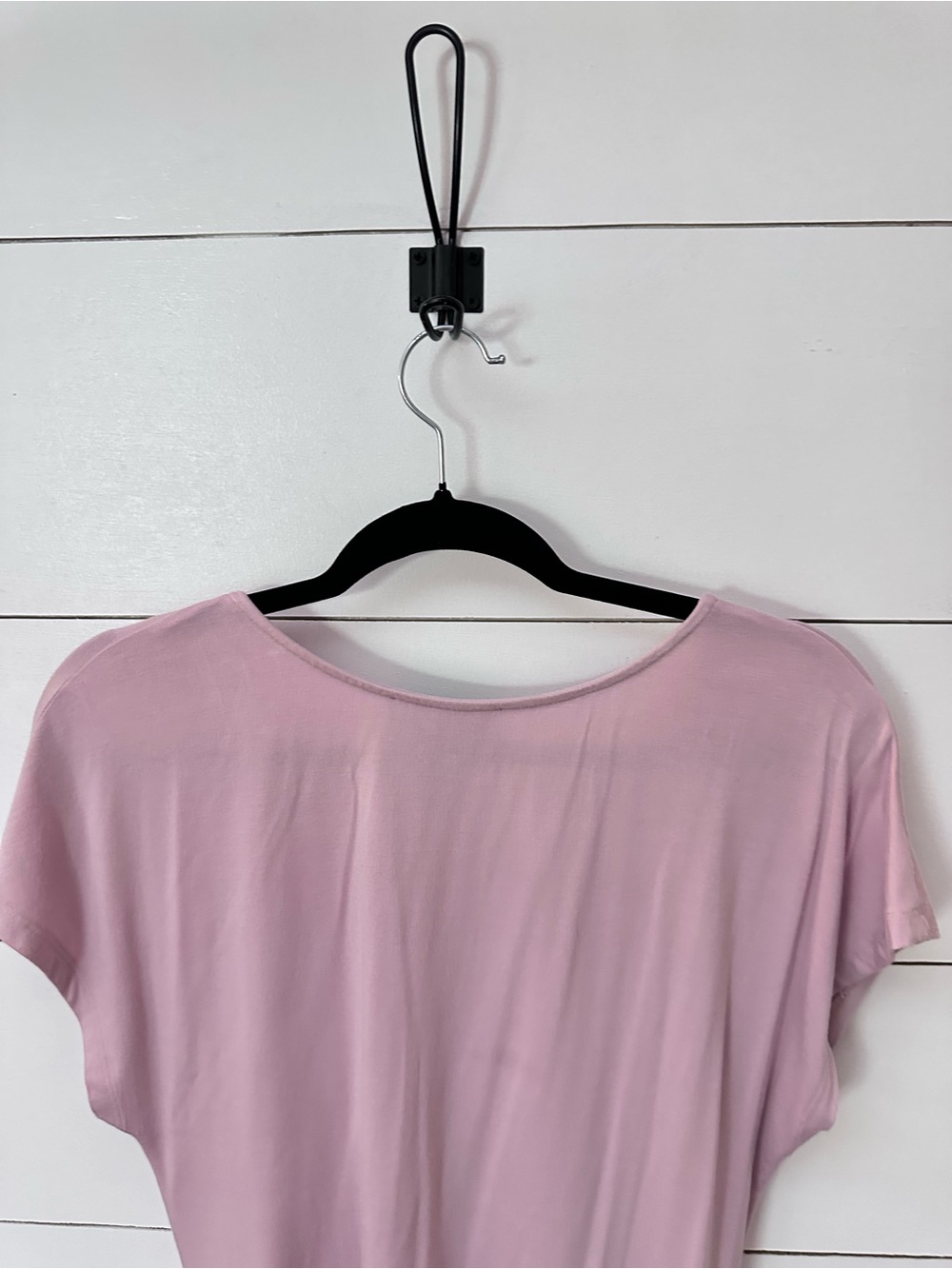 Frank Lyman Montreal 6 Marianne Mauve Twist-Front V-Neck Top minimalist - Picture 6 of 11